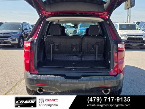 Used 2020 Chevrolet Traverse LT FWD image 7