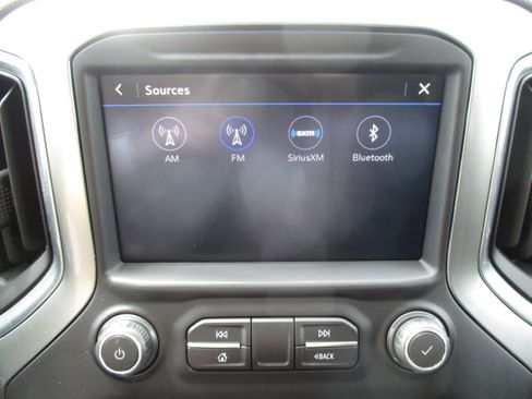Used 2021 Chevrolet Silverado 1500 RST w/ Bed Protection Package AWD/4WD image 22