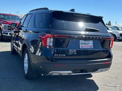 New 2026 Ford Explorer Active w/ Active Comfort Package RWD image 5