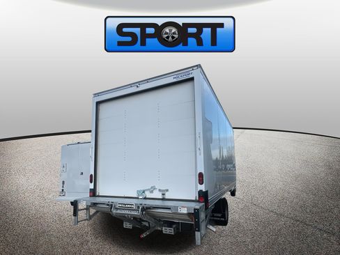 New 2026 Chevrolet Express 4500 w/ Power Convenience Package image 4