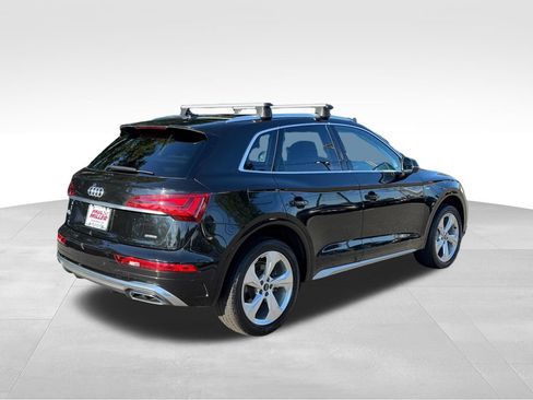 Used 2023 Audi Q5 2.0T Premium Plus w/ Premium Plus Package AWD/4WD image 8