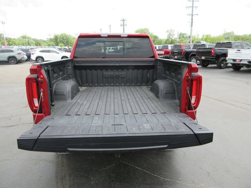 Certified 2025 GMC Sierra 1500 SLT w/ SLT Premium Plus Package AWD/4WD image 7