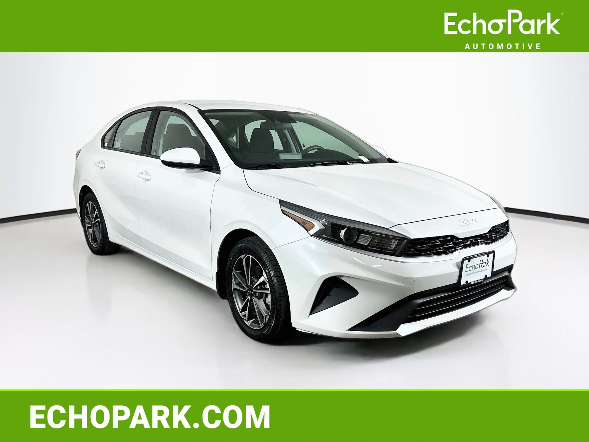 Used 2023 Kia Forte LXS FWD image 1