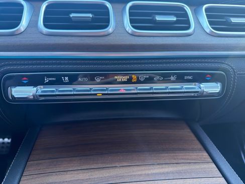 Certified 2023 Mercedes-Benz GLE 53 AMG 4MATIC Coupe image 30