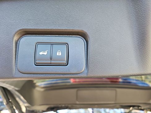 New 2026 Nissan Rogue SV FWD image 18