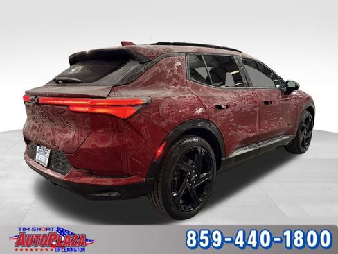 Used 2025 Chevrolet Equinox EV RS FWD image 12