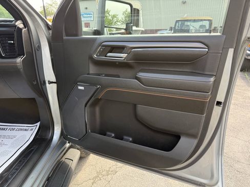 Used 2024 GMC Sierra 2500 AT4 w/ AT4 Premium Plus Package AWD/4WD image 24