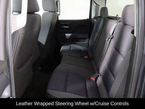 Used 2018 Chevrolet Silverado 1500 LT RWD image 16