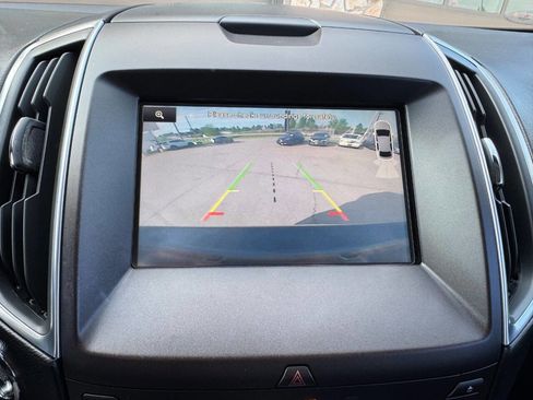 Used 2015 Ford Edge Titanium w/ Equipment Group 301A FWD image 23