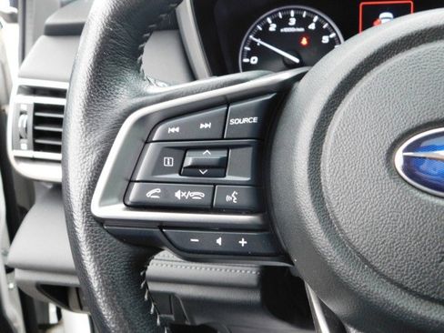 Certified 2023 Subaru Outback Limited image 27