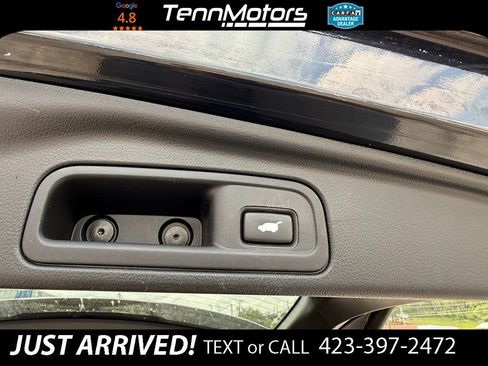 Used 2017 Honda Pilot Touring image 15