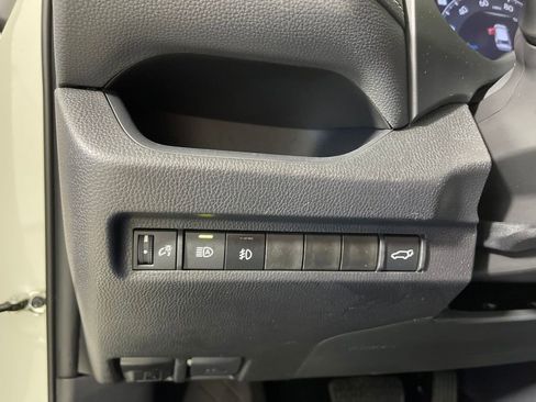 Certified 2025 Toyota RAV4 XLE w/ Convenience Package image 29