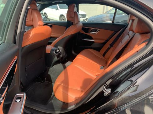 Used 2022 Mercedes-Benz C 300 Sedan image 3