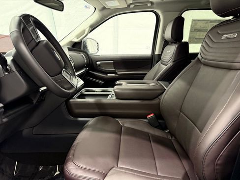 New 2025 Ford Expedition Platinum w/ Platinum Ultimate Package image 16