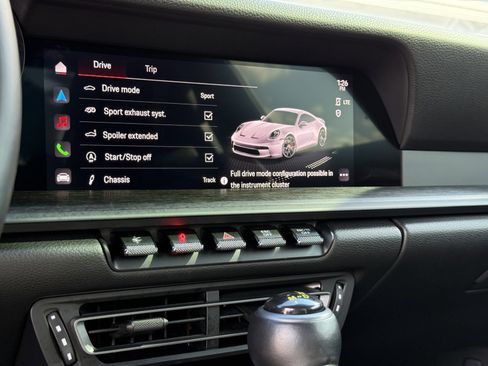 Used 2022 Porsche 911 GT3 image 30