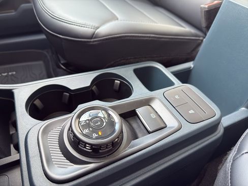 New 2026 Ford Maverick Lariat w/ Black Appearance Package image 34