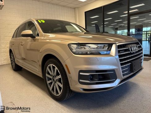 Used 2019 Audi Q7 3.0T Prestige w/ Prestige Package AWD/4WD image 1