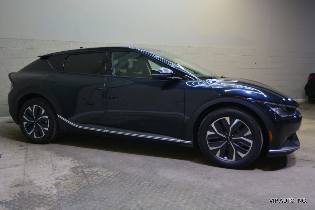 Used 2022 Kia EV6 Light RWD image 33
