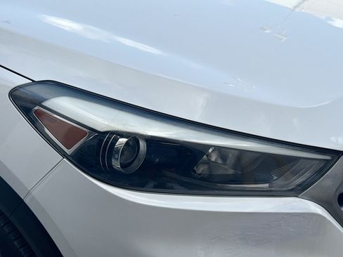 Used 2018 Hyundai Tucson SE w/ Cargo Package AWD/4WD image 31