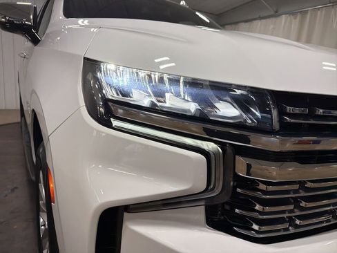 Certified 2023 Chevrolet Suburban Premier image 13