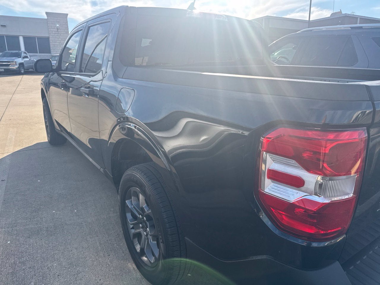 Used 2023 Ford Maverick XLT FWD image 7