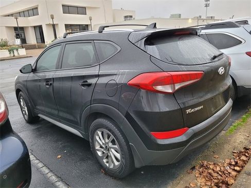 Used 2018 Hyundai Tucson SEL image 4