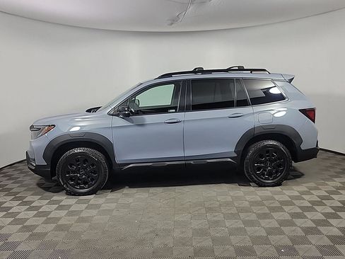 Certified 2022 Honda Passport TrailSport image 11