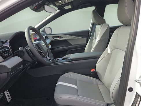 New 2026 Toyota Camry SE image 19