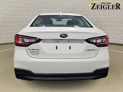 Used 2025 Subaru Legacy Premium AWD/4WD image 6