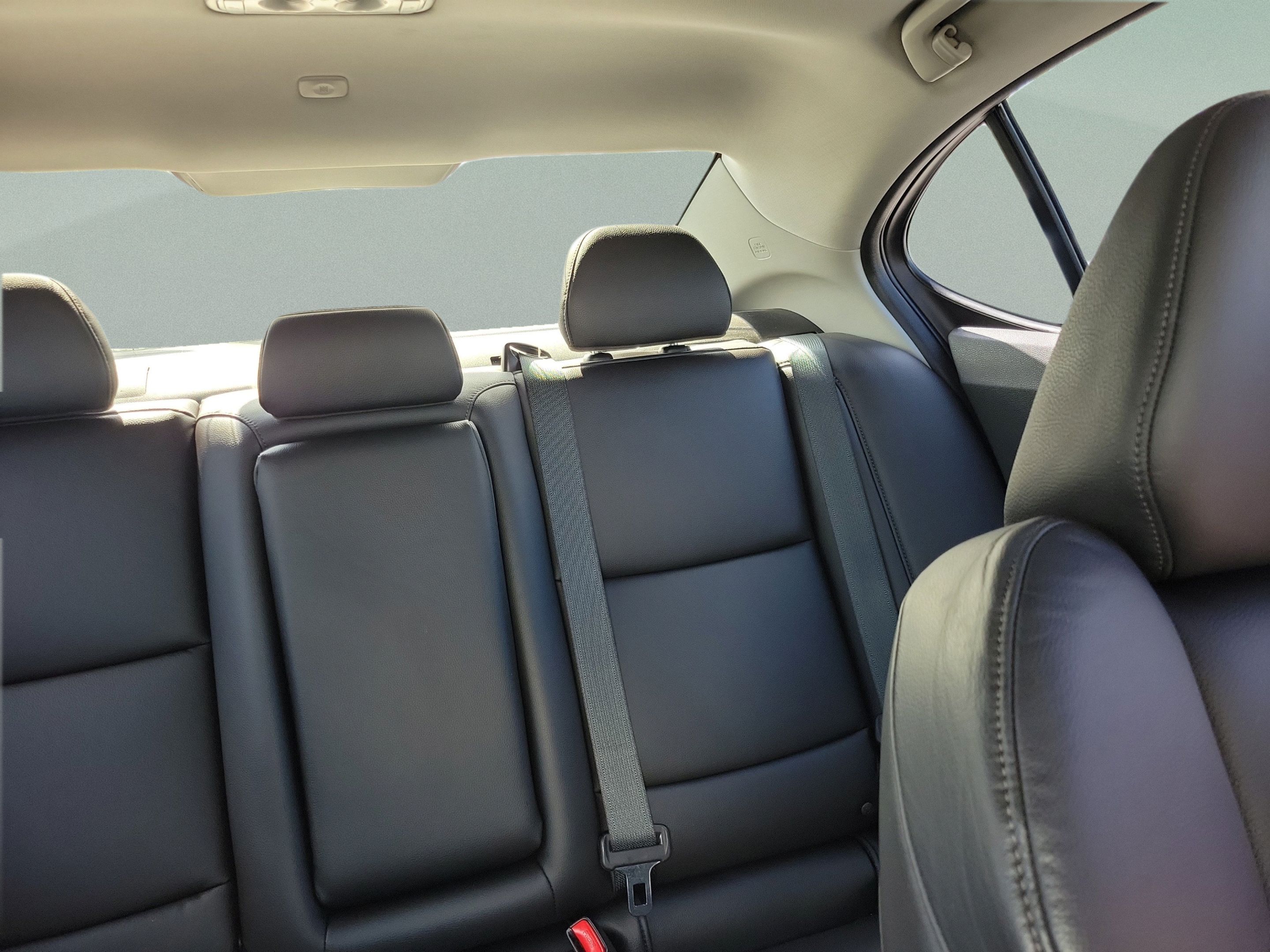 Used 2019 Acura TLX FWD image 10