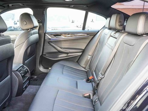 Used 2023 BMW 530i w/ M Sport Package image 18