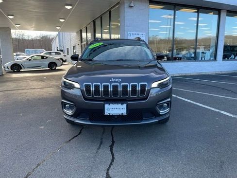Used 2022 Jeep Cherokee Limited w/ Mopar Interior Package AWD/4WD image 2