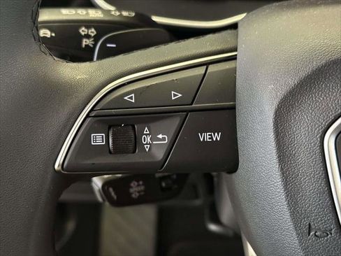 Certified 2025 Audi Q3 2.0T Premium w/ Convenience Package image 19