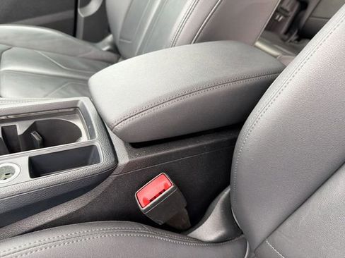 Used 2024 Audi Q3 2.0T Premium image 23