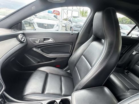 Used 2019 Mercedes-Benz CLA 250 image 18