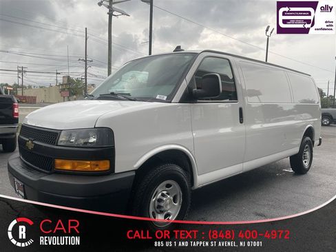 Used 2021 Chevrolet Express 2500 Extended w/ Driver Convenience Package RWD image 4