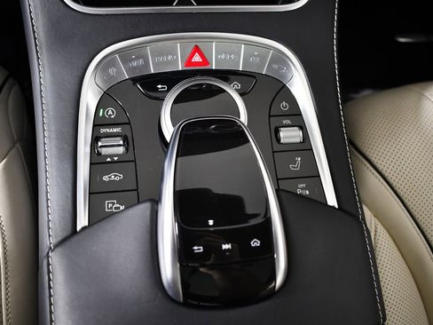 Used 2018 Mercedes-Benz S 560 Sedan image 41