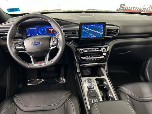 Used 2022 Ford Explorer ST w/ Equipment Group 401A AWD/4WD image 18