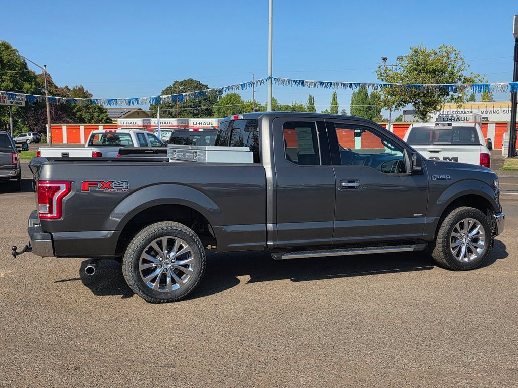 Used 2017 Ford F150 XLT w/ Equipment Group 302A Luxury AWD/4WD image 27