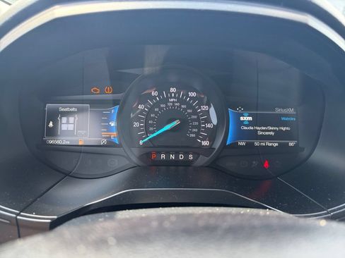 Used 2022 Ford Edge SE AWD/4WD image 10