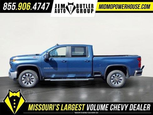 New 2026 Chevrolet Silverado 3500 LT w/ Safety Package AWD/4WD image 2