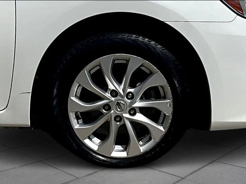 Used 2018 Nissan Sentra SV image 11