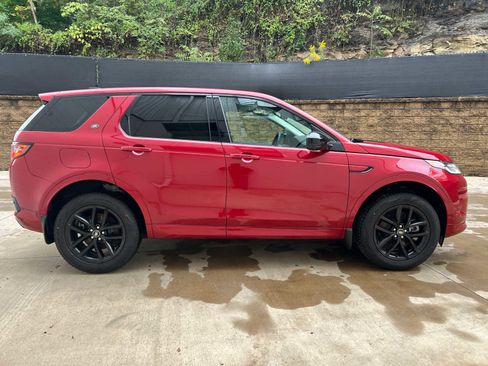 Used 2025 Land Rover Discovery Sport S image 7