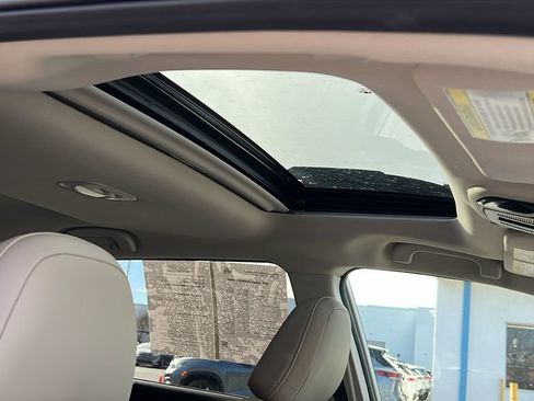 Certified 2025 Subaru Outback Limited image 15