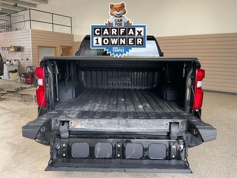 Used 2024 Chevrolet Silverado 1500 High Country w/ High Country Premium Package image 11