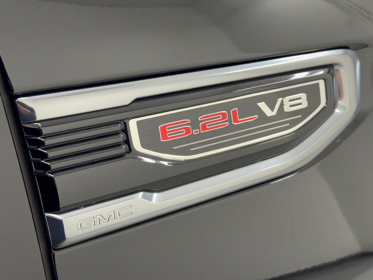 Used 2025 GMC Sierra 1500 AT4 w/ AT4 Premium Package AWD/4WD image 31
