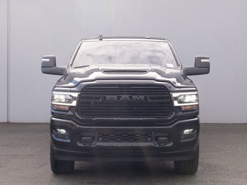 Used 2024 RAM 2500 Laramie w/ Night Edition image 21