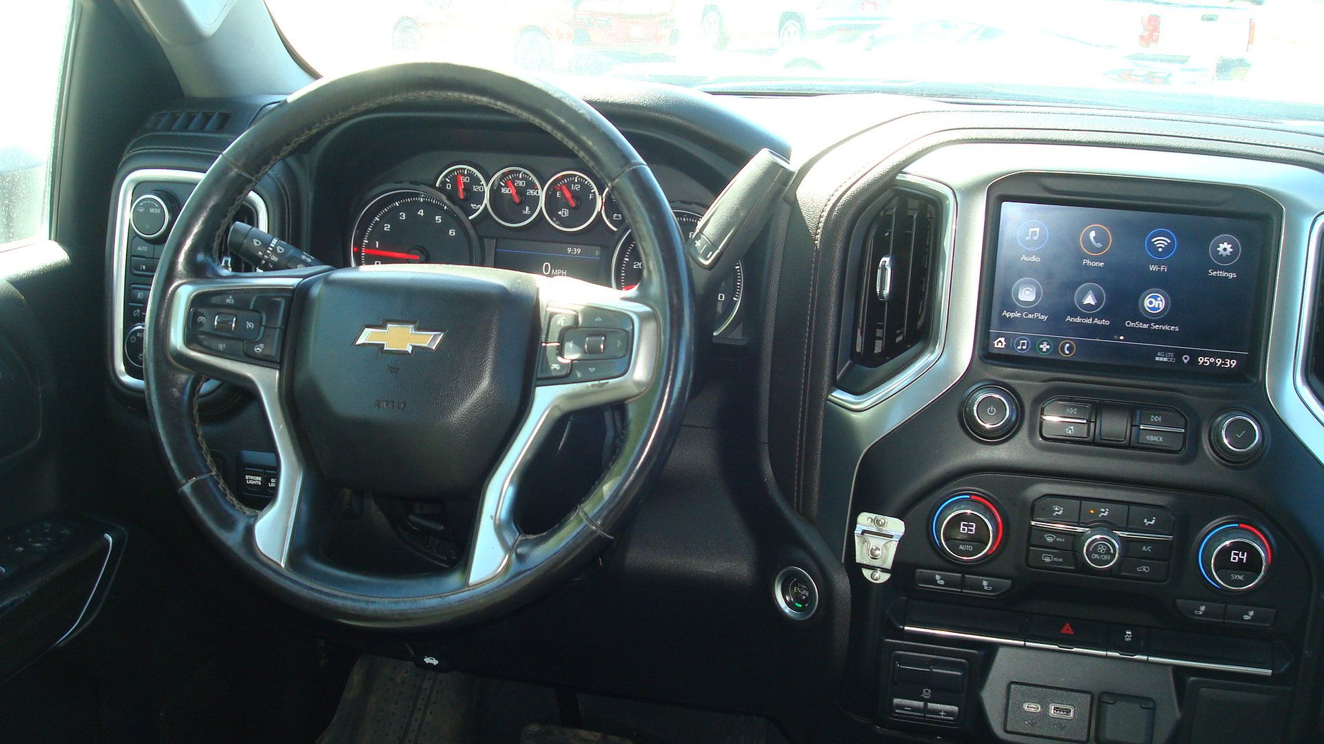 Used 2022 Chevrolet Silverado 3500 LT w/ Convenience Package AWD/4WD image 9
