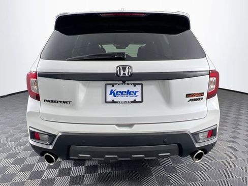 Used 2022 Honda Passport TrailSport image 5