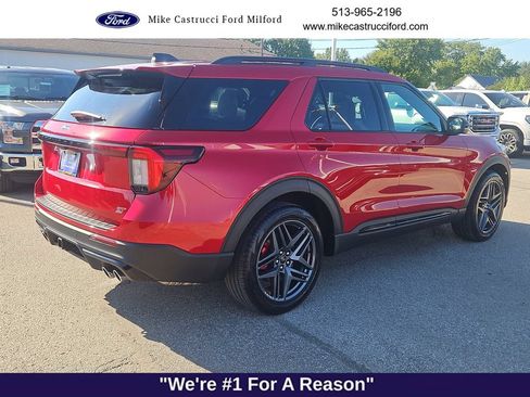 Certified 2025 Ford Explorer ST AWD/4WD image 5